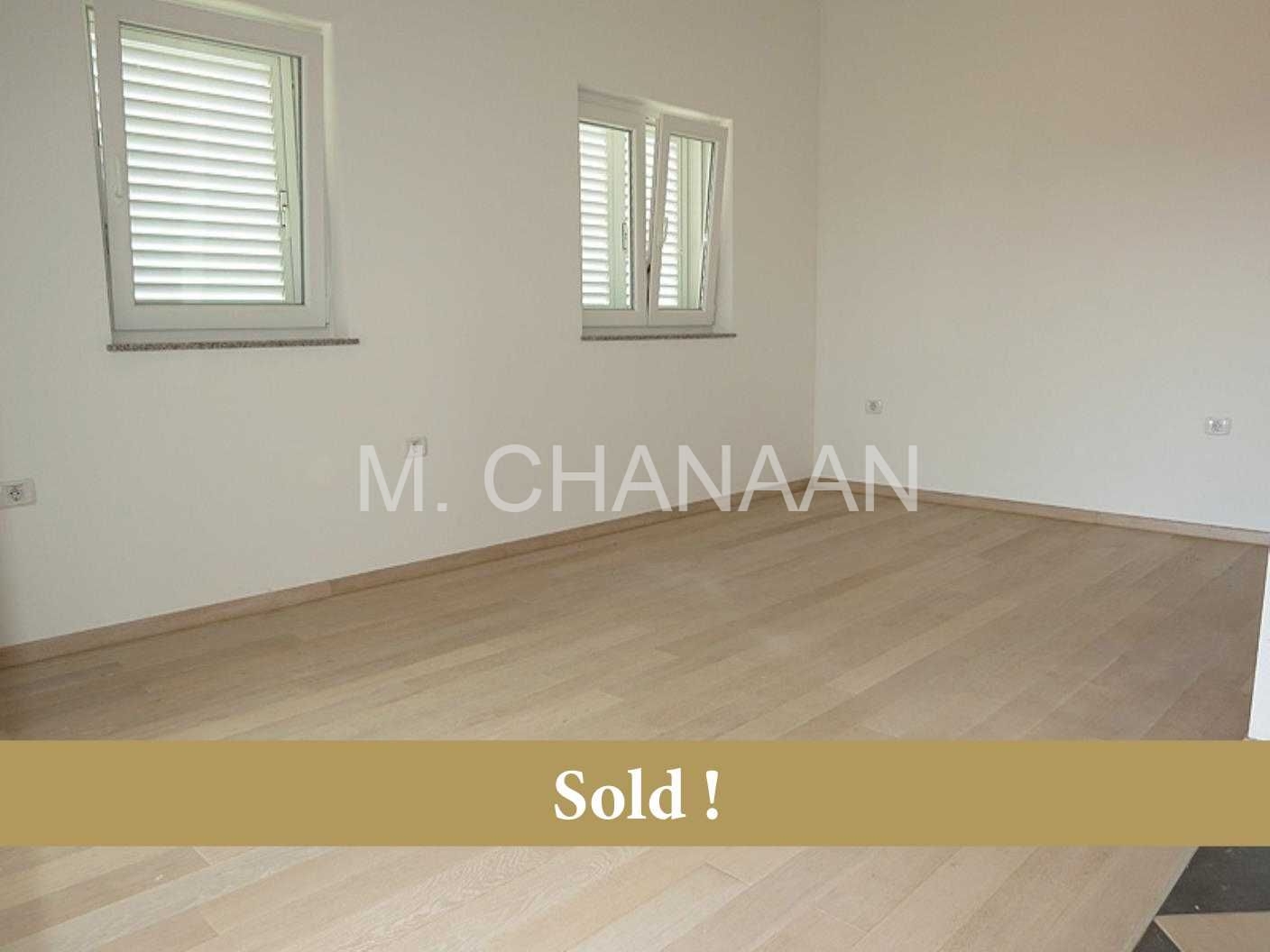 Četverosobni stan, Prodaja, Dobrinj, Soline