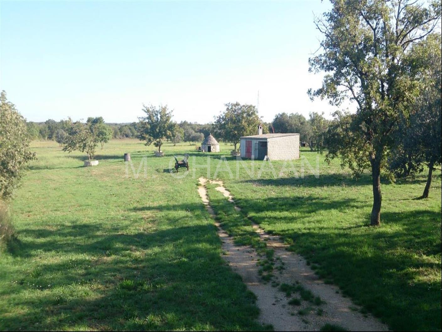 Zemljište za izgradnju hotela i agroturizma, Peroj