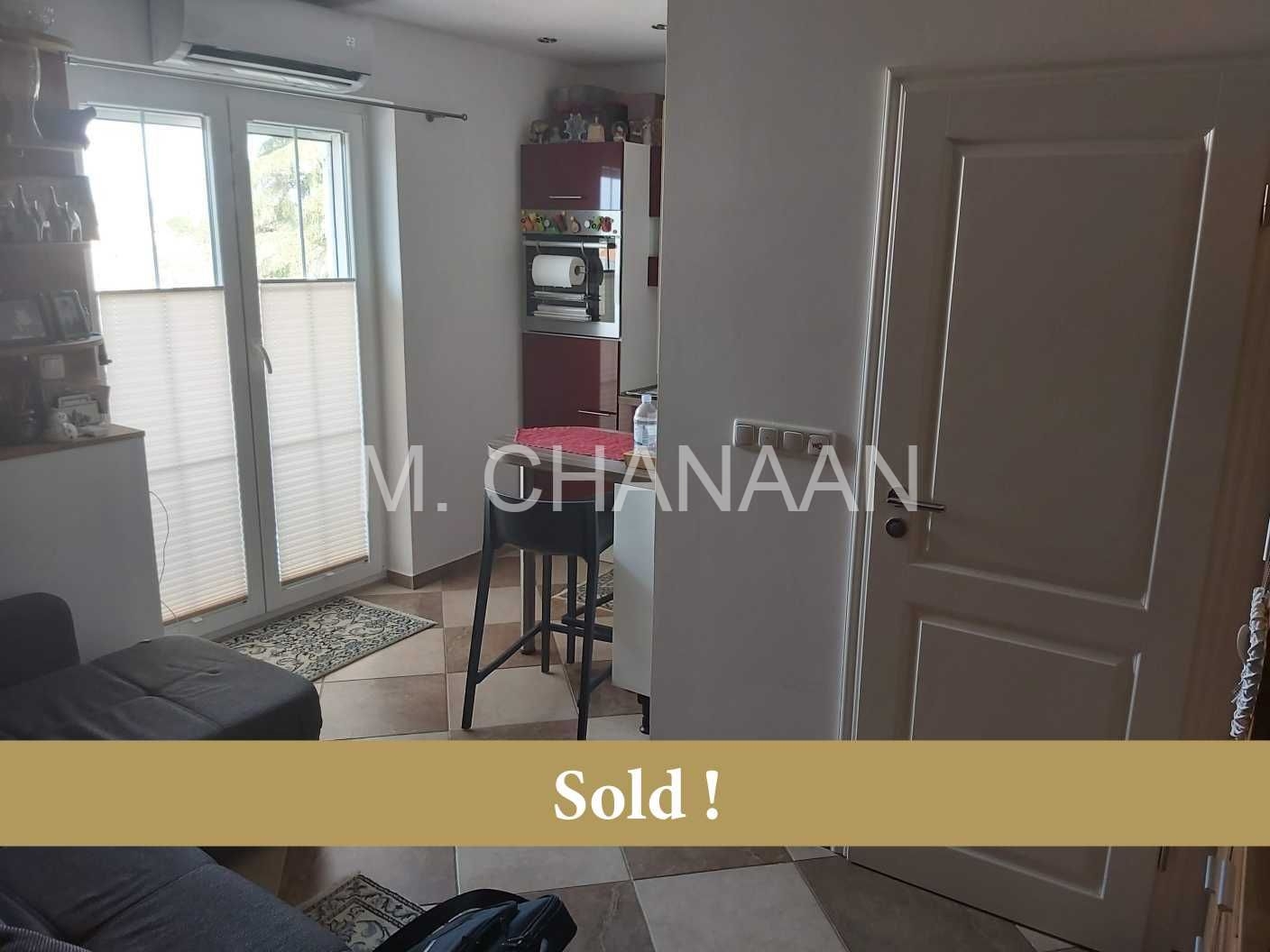 Stan u višeetažnoj kući, Prodaja, Funtana, Funtana