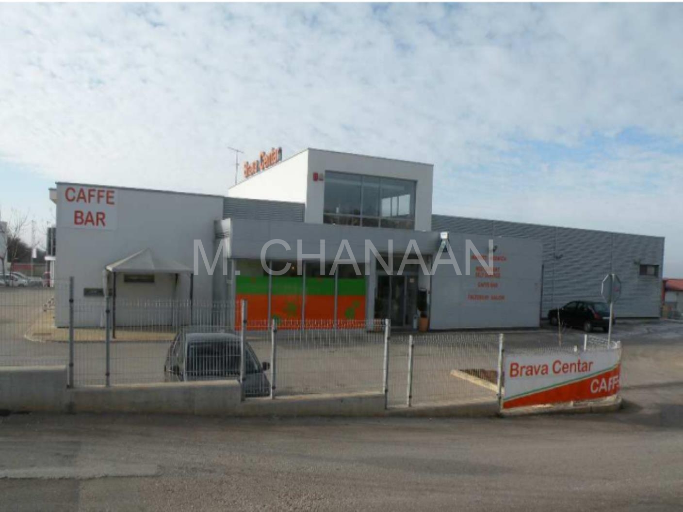 Poslovna zgrada Brava Centar u Labincima
