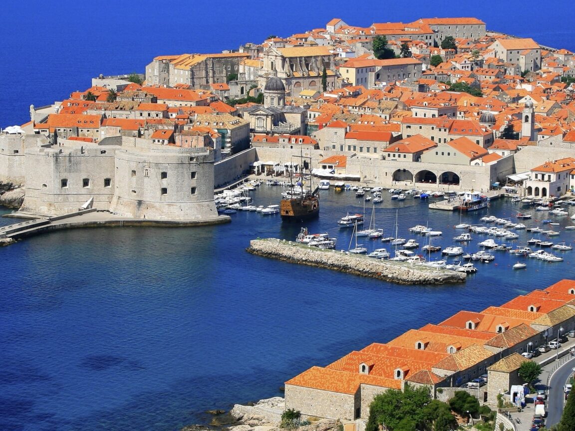 Rich offer of attractive properties!