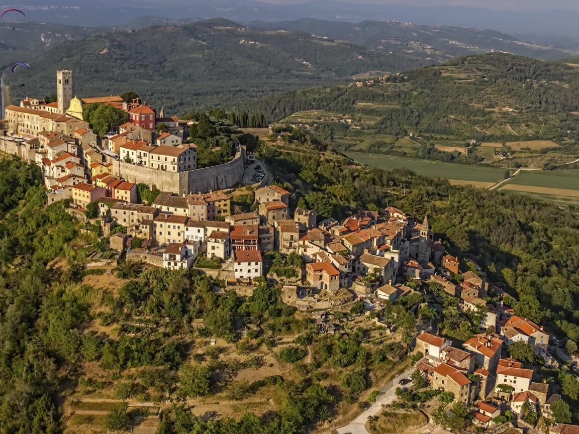 Live with your heart, invest savvy in the idyllic land!